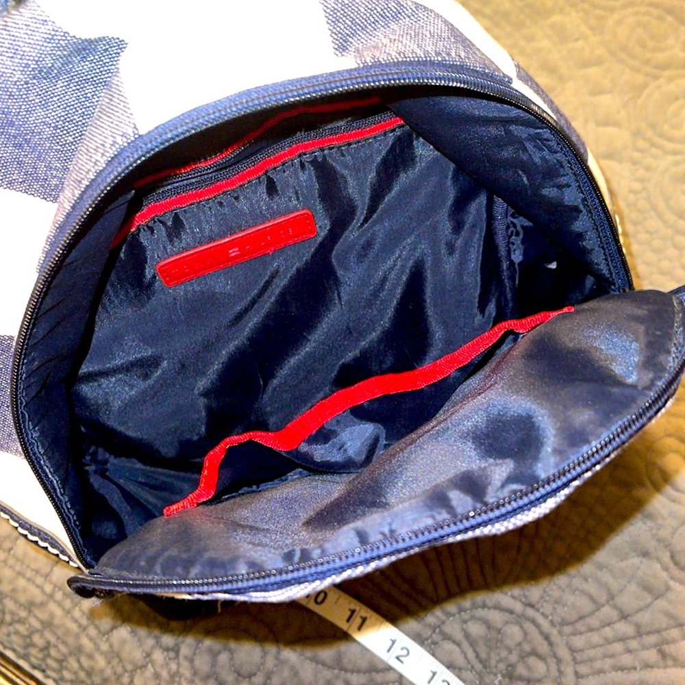 TOMMY HILFIGER Backpack. - Picture 7 of 10